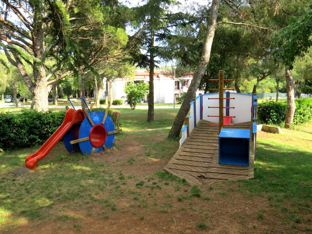 Media Mobile Homes In Brioni Sunny 2* Pula